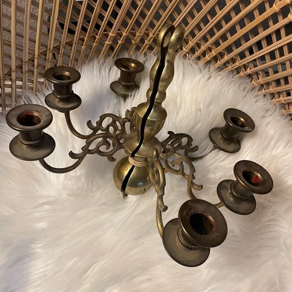 VINTAGE Pair of solid brass candle holders - Picture 1 of 3